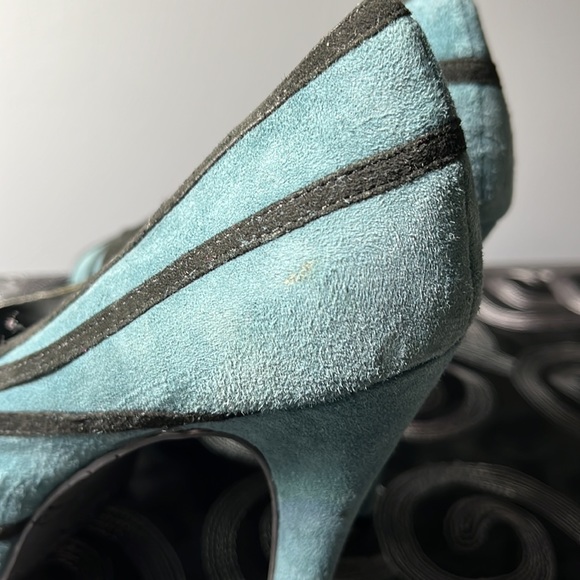 JESSICA SIMPSON Iceyx Platform Pump - Picture 5 of 5